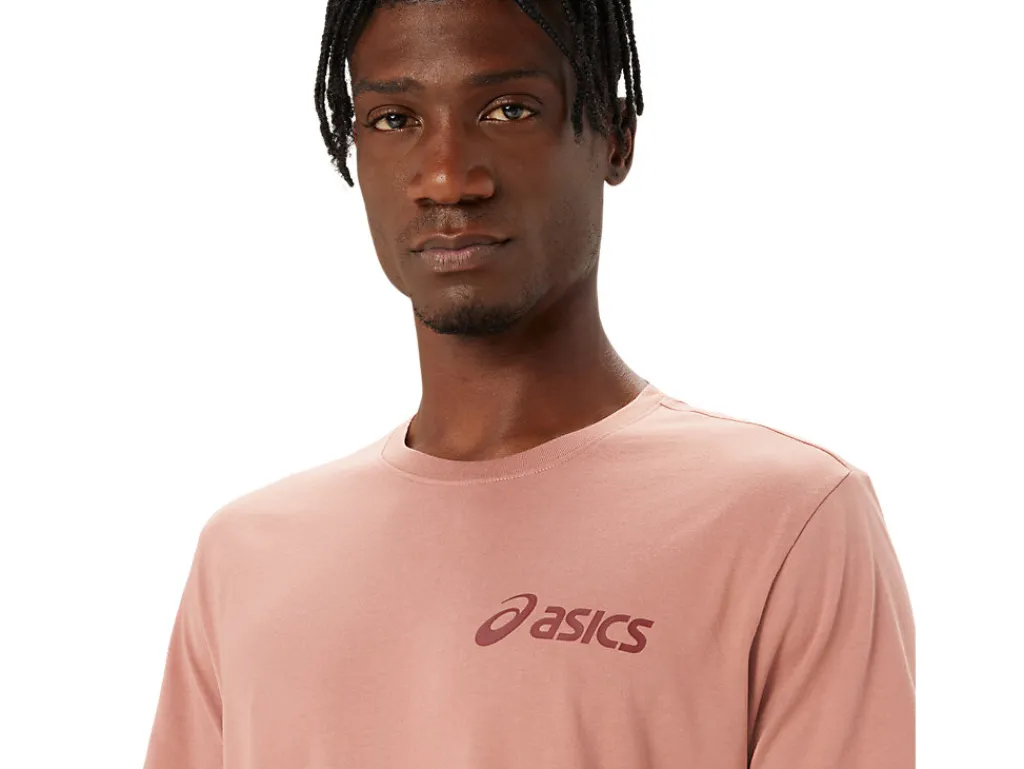 asics_chest_logo_ss_tee_4-2.webp ASICS Shirts met korte mouwen | Bovenkleding> CHEST LOGO SS TEE Umeboshi/Antique Red
