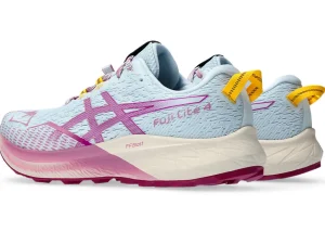 ASICS Trail running | FUJI LITE™>FUJILITE 4 Light Blue/Blackberry