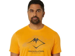 ASICS Kleding | Trail running>FUJITRAIL LOGO SS TOP Fellow Yellow/Lichen Green/Graphite Grey