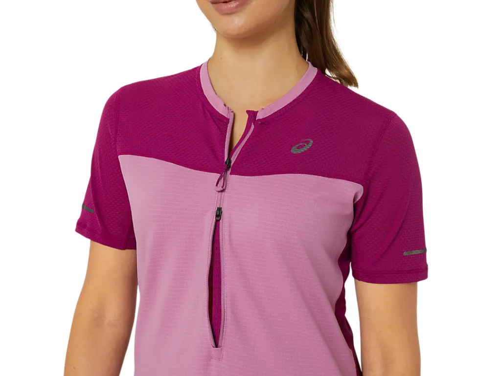 fujitrail_ss_top_3-1.webp ASICS Kleding | Trail running>FUJITRAIL SS TOP Soft Berry/Blackberry