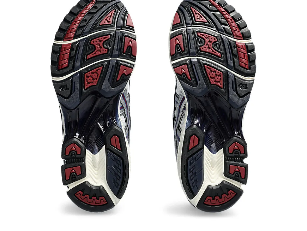 gelkayano_legacy_6.webp ASICS GEL-KAYANO™ 14 | SportStyle>GEL-KAYANO LEGACY White/Black