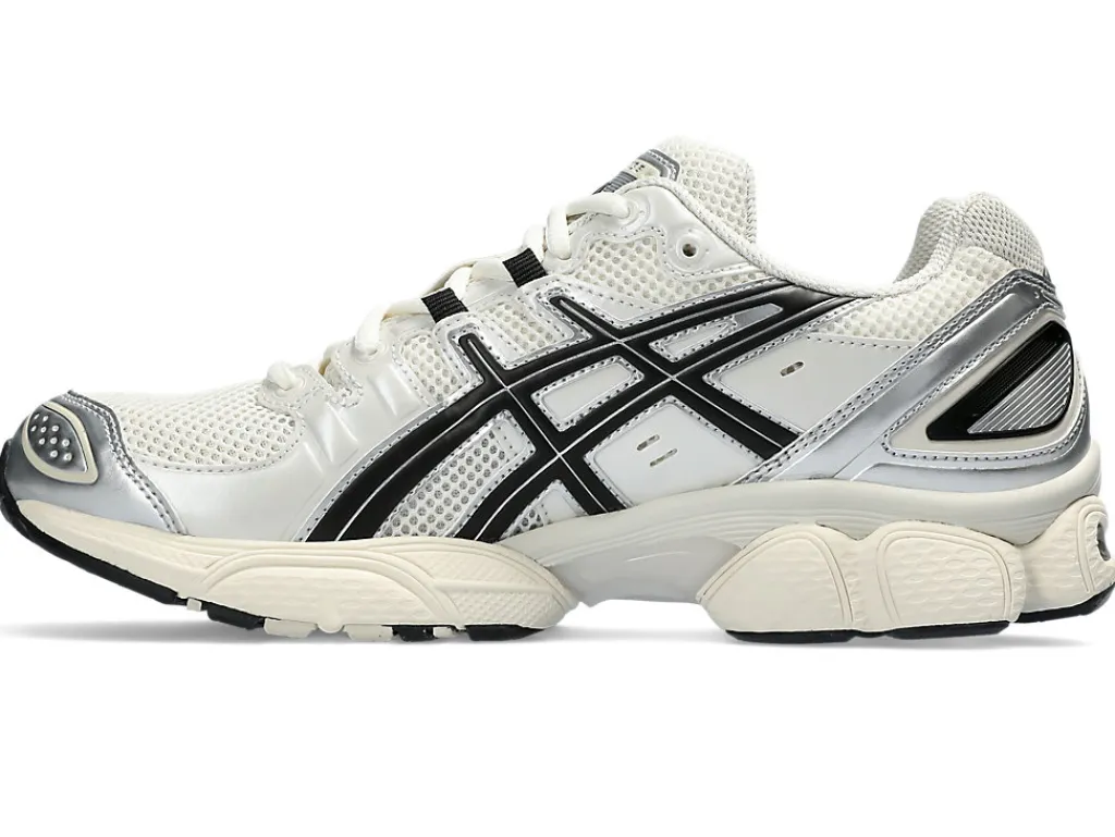 gelnimbus__3-21.webp ASICS Nieuw binnen | GEL-NIMBUS 9>GEL-NIMBUS 9 Cream/Black