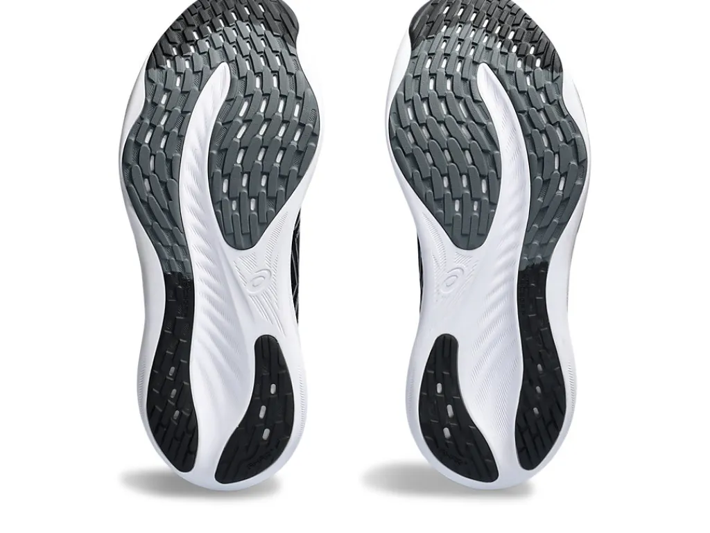 gelnimbus__6-10.webp ASICS GEL-NIMBUS™ | Hardloopschoenen>GEL-NIMBUS 26 Black/Graphite Grey