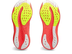 ASICS GEL-NIMBUS™ | Hardloopschoenen>GEL-NIMBUS 26 Sunrise Red/Black