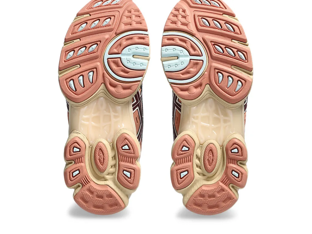 gelnimbus__6-29.webp ASICS GEL-NIMBUS 9 | SportStyle>GEL-NIMBUS 9 Dune/Port Royal