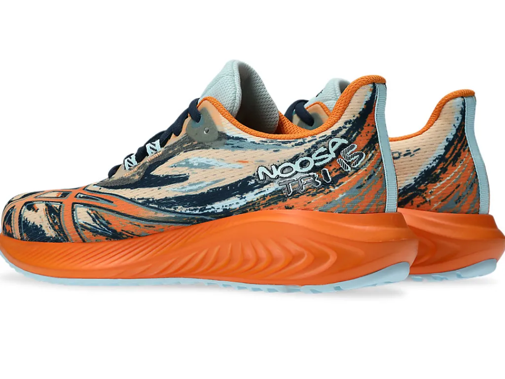 gelnoosa_tri__gs_2-4.webp ASICS NOOSA TRI™ | Run faster>GEL-NOOSA TRI 15 GS Apricot Crush/Bright Orange