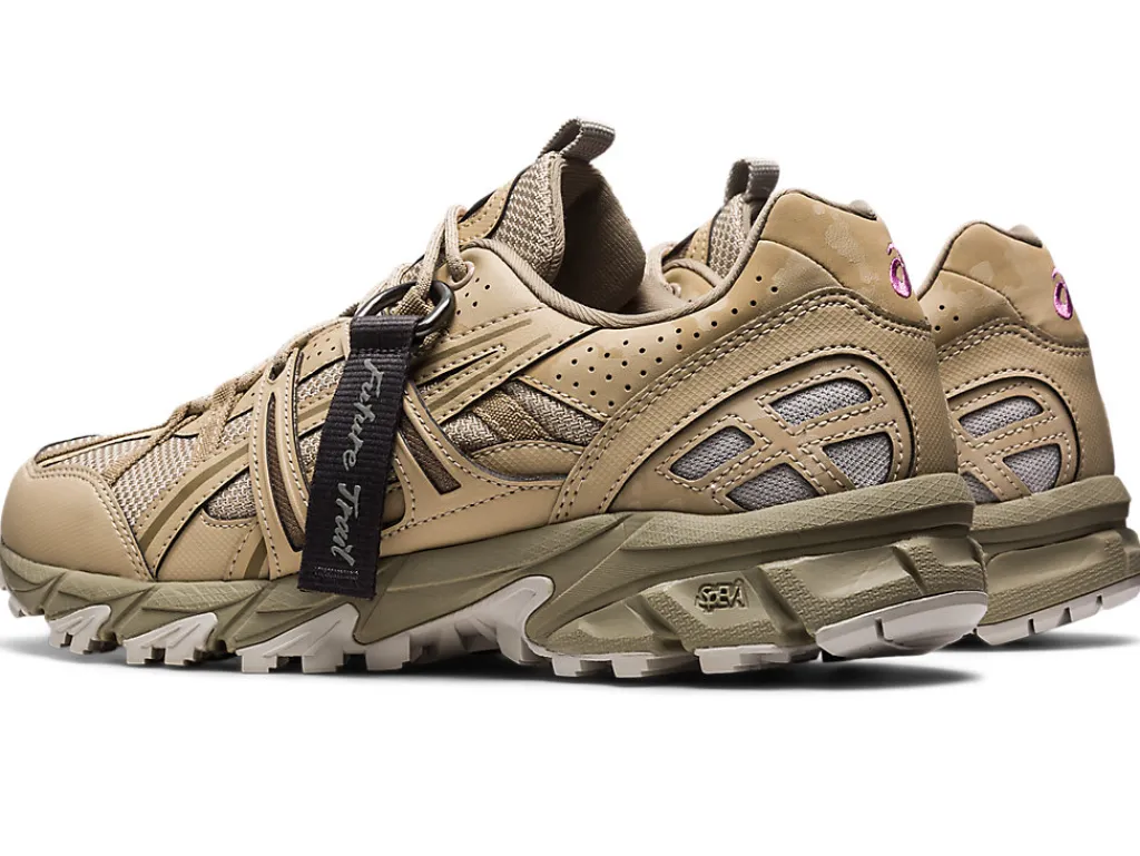 gelsonoma__2-11.webp ASICS Urban Trail | GEL-SONOMA 15-50>GEL-SONOMA 15-50 Feather Grey/Wood Crepe