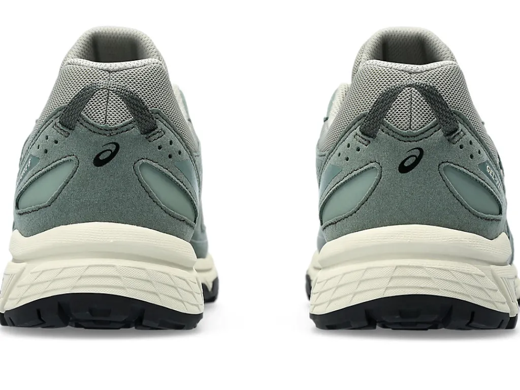 gelventure__4-5.webp ASICS Urban Trail | Nieuw binnen>GEL-VENTURE 6 Seal Grey/Ivy