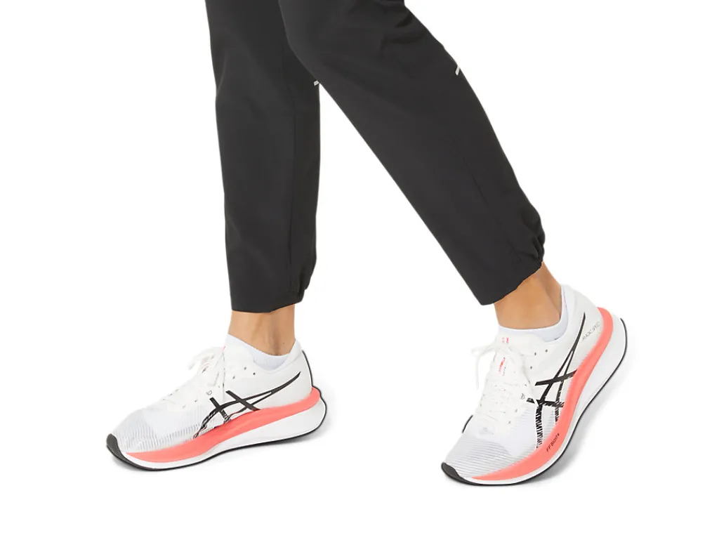 magic_speed__7-6.webp ASICS MAGIC SPEED™ | Run faster>MAGIC SPEED 3 White/Black