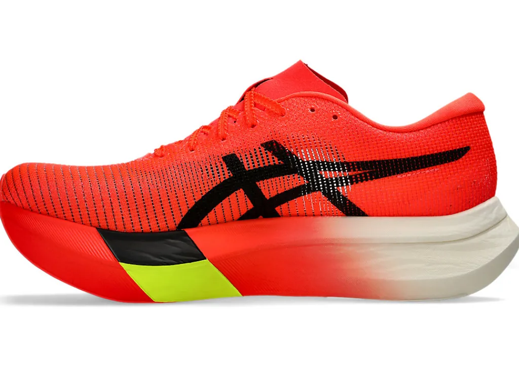 metaspeed_sky_paris_3.webp ASICS Run faster | METASPEED™>METASPEED SKY PARIS Sunrise Red/Black