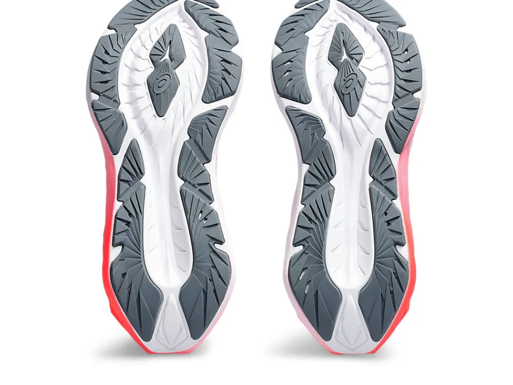 novablast__6-3.webp ASICS NOVABLAST™ | Run faster>NOVABLAST 4 White/Sunrise Red