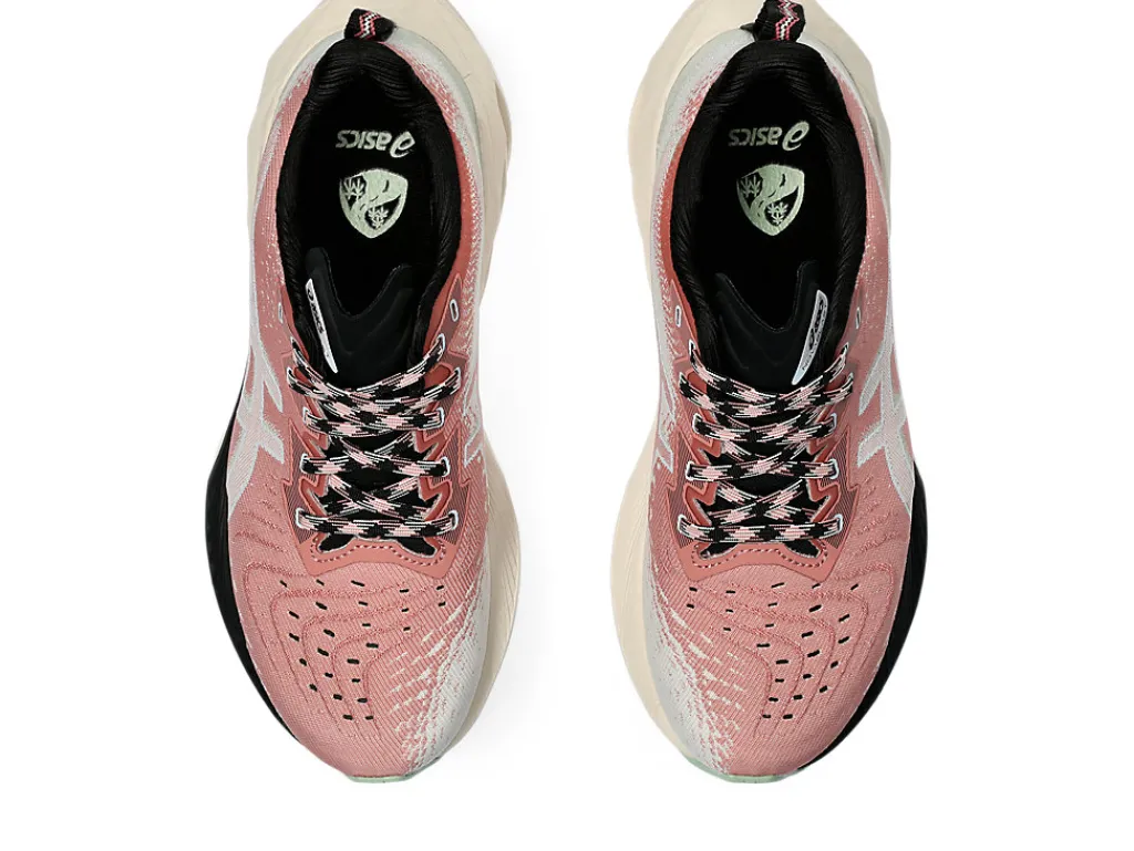 novablast__tr_5-1.webp ASICS NOVABLAST™ | Run faster>NOVABLAST 4 TR Nature Bathing/Rose Rouge